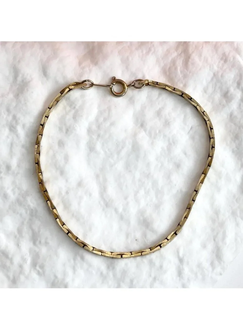 Gold Toned Cobra Chain Minimalist 80's Vintage Bracelet